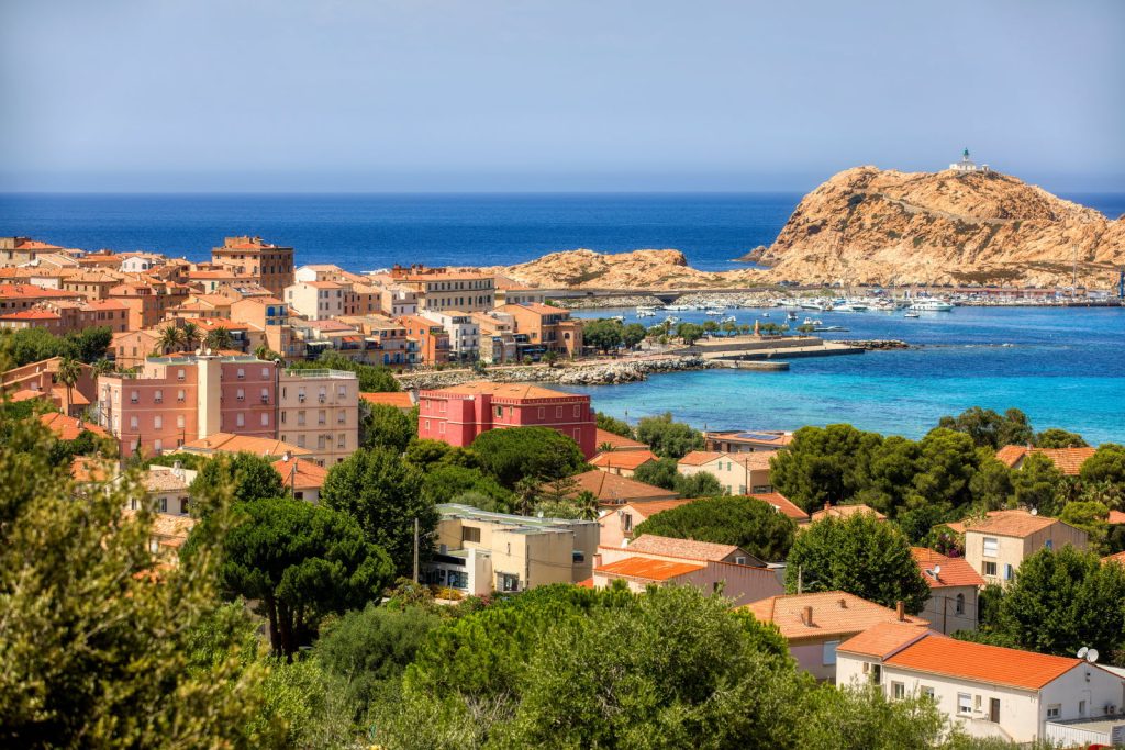 Ile Rousse ville et Île