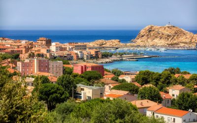L’Île Rousse en city break : la Corse authentique à portée de week-end prolongé